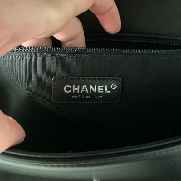 Chanel Large Boy Black Bag - Picture 11 of 15